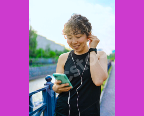 Therapist doing clinical training at Neurodiversity Training Center for continuing education on neurodiversity, autism and ADHD